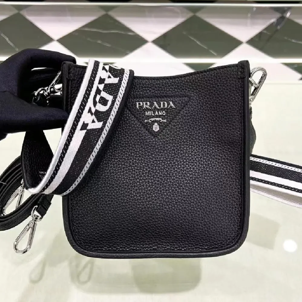 Prada Leather Mini Shoulder Bag for Unisex in Black Prada Leather Mini Shoulder Bag for Unisex in Black
