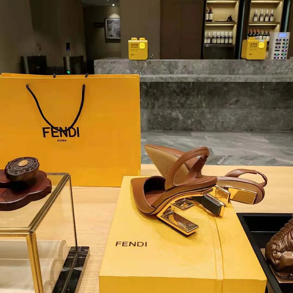 Fendi Fendi First Brown Leather High for Women in Heeled Slingbacks