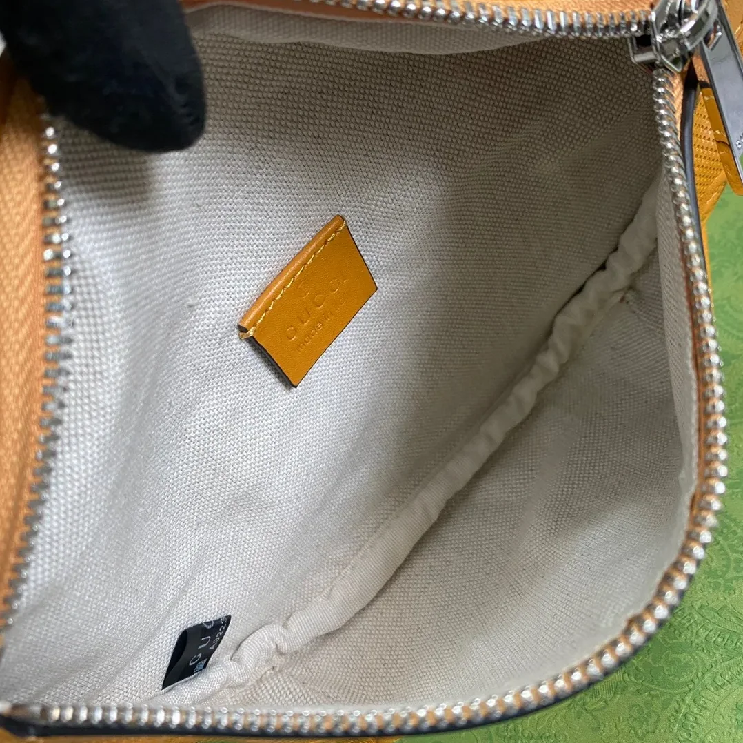 Gucci GG Embossed Belt Bag Yellow GG Embossed /