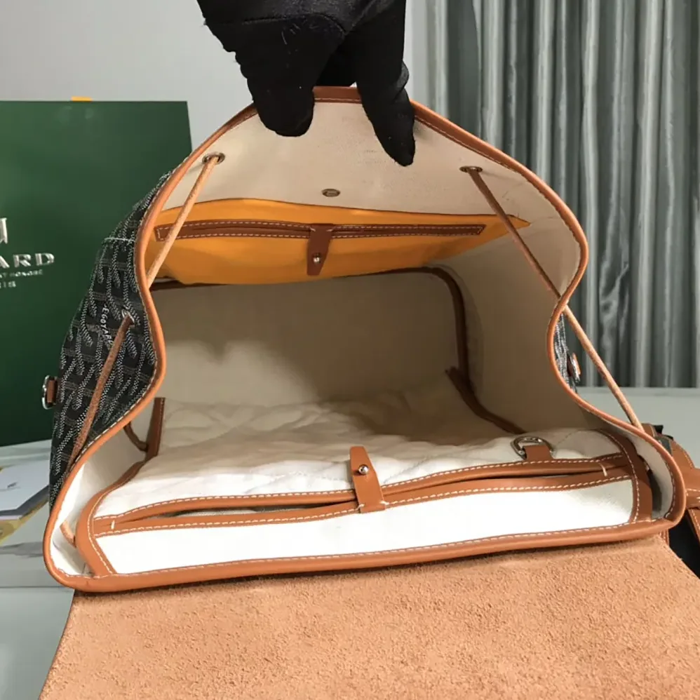 Goyard Alpin MM Backpack for Unisex in Tan Goyard Alpin MM Backpack for Unisex in Tan