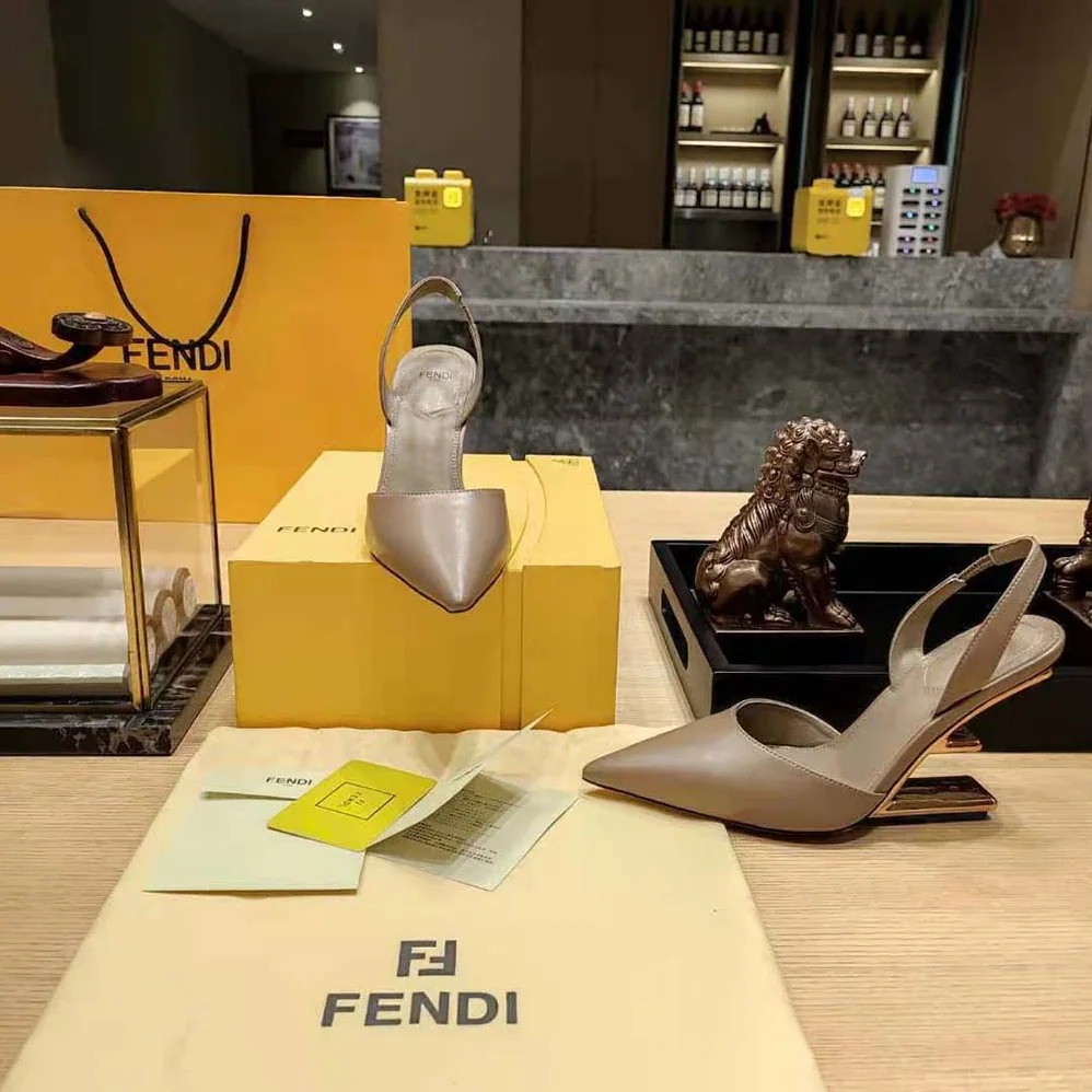 Fendi Fendi First Dove Gray Leather High for Women in Heeled Slingbacks