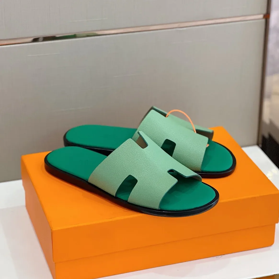 Hermes Izmir Sandals Green Hermes Izmir Sandals Green