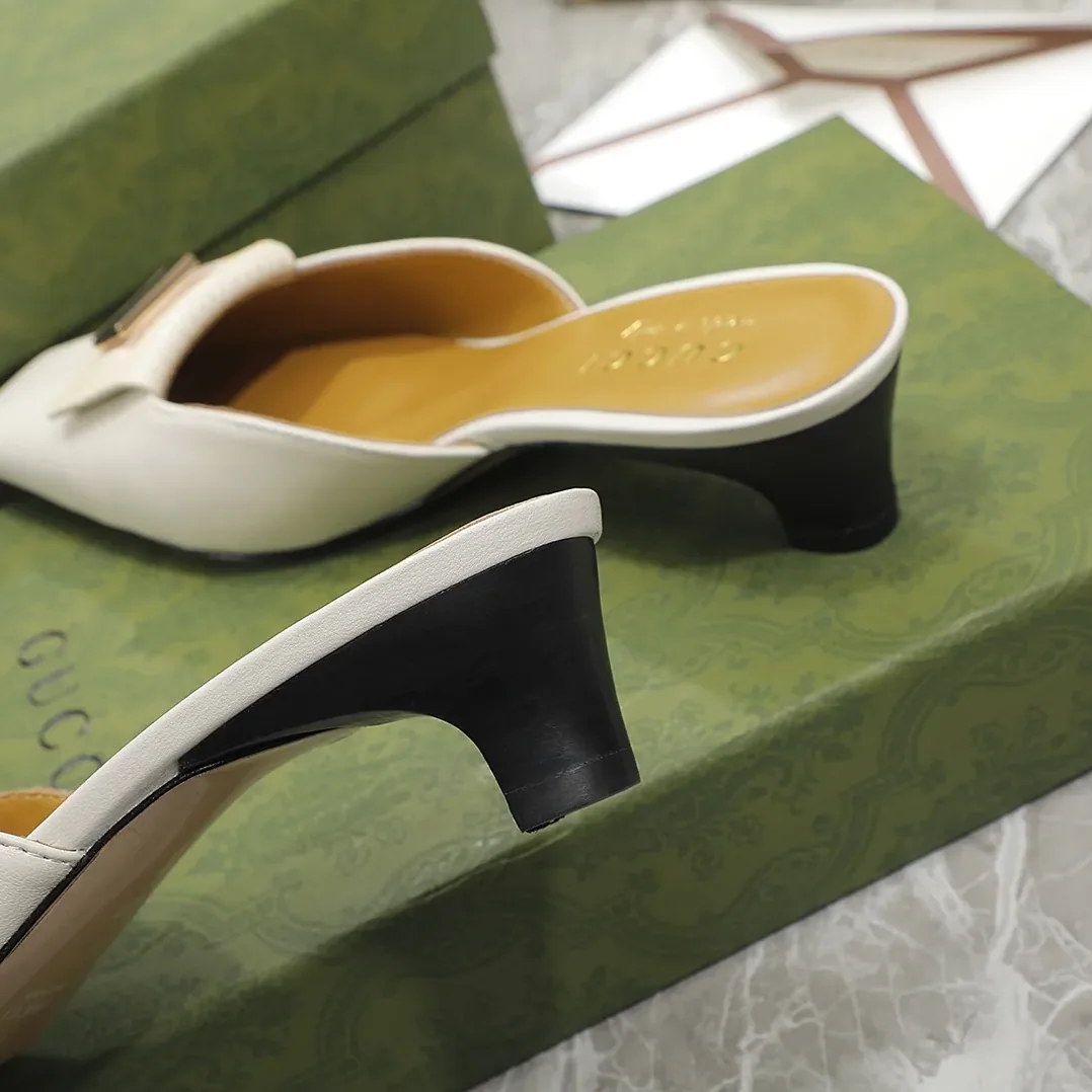 Gucci Slipper Sandals White Gucci Slipper Sandals White