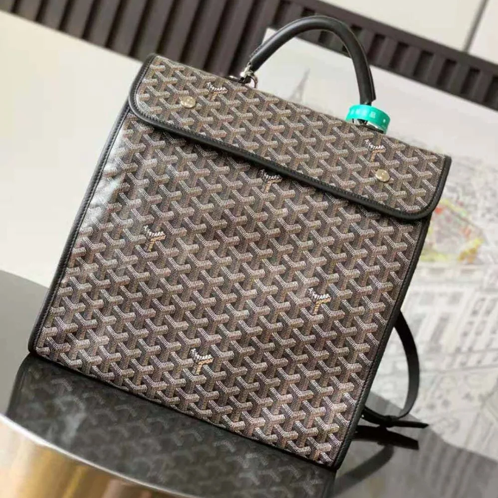 Goyard Saint Léger Backpack in Goyardine Canvas & Chevroches Calfskin for Women in Black Goyard Saint Léger Backpack in Goyardine Canvas & Chevroches Calfskin for Women in Black