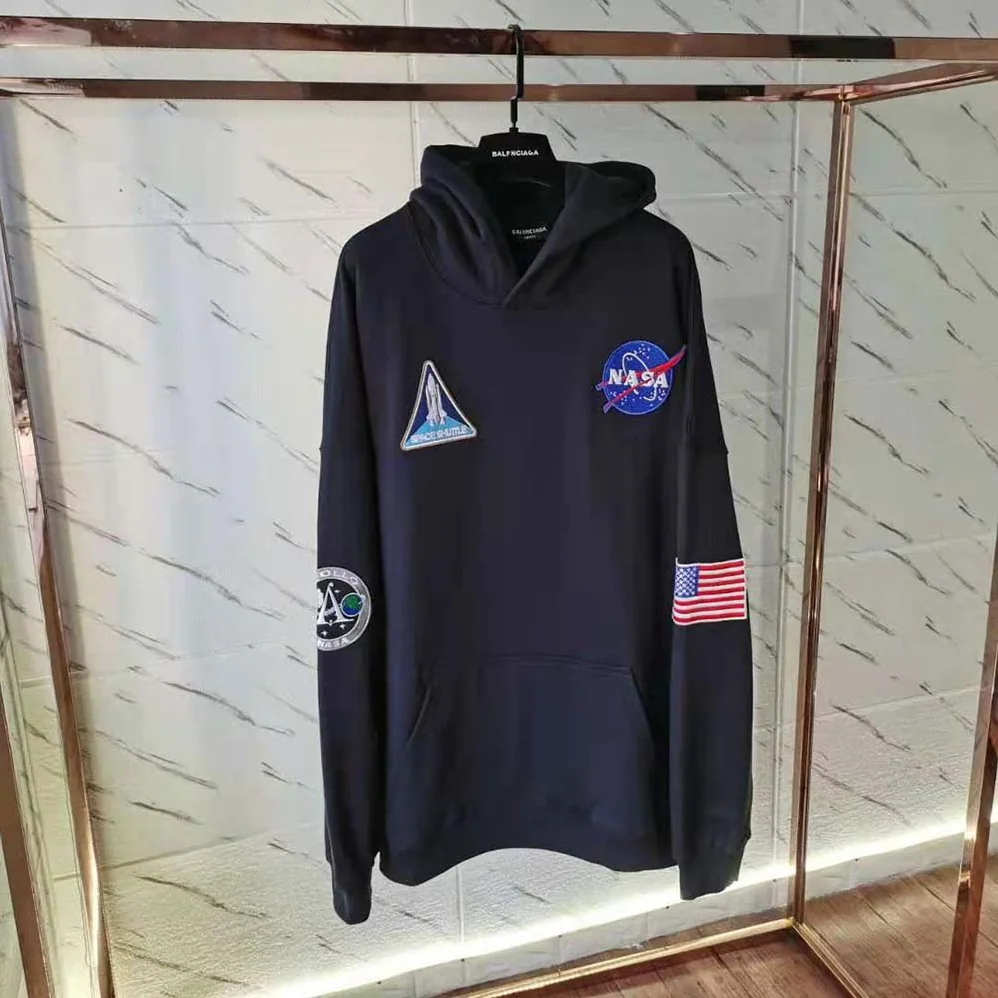 Balenciaga Space Boxy Hoodie in Black Medium Fleece for Women Balenciaga Space Boxy Hoodie in Black Medium Fleece for Women
