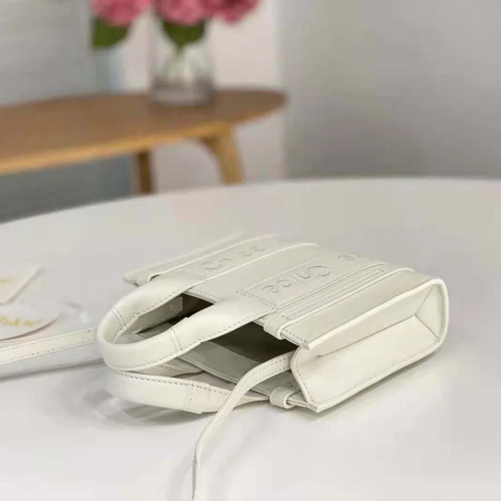 Chloe Small Woody Tote Bag with Embroidered Chloé Logo for Women in White