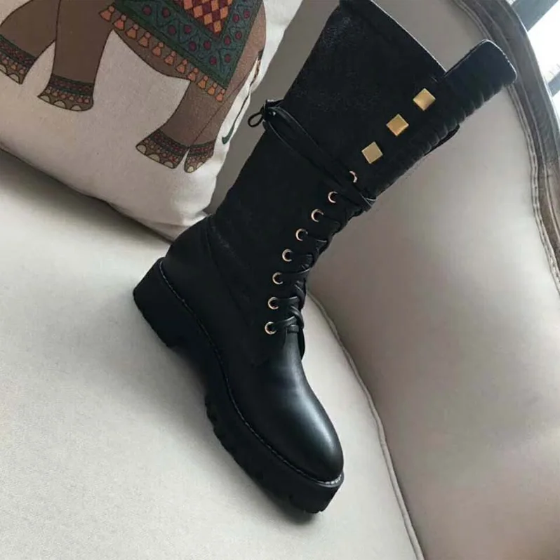 Stuart Weitzman Shoes The Elspeth Boot 40mm Heel Hight for Women in Black Stuart Weitzman Shoes The Elspeth Boot 40mm Heel Hight for Women in Black