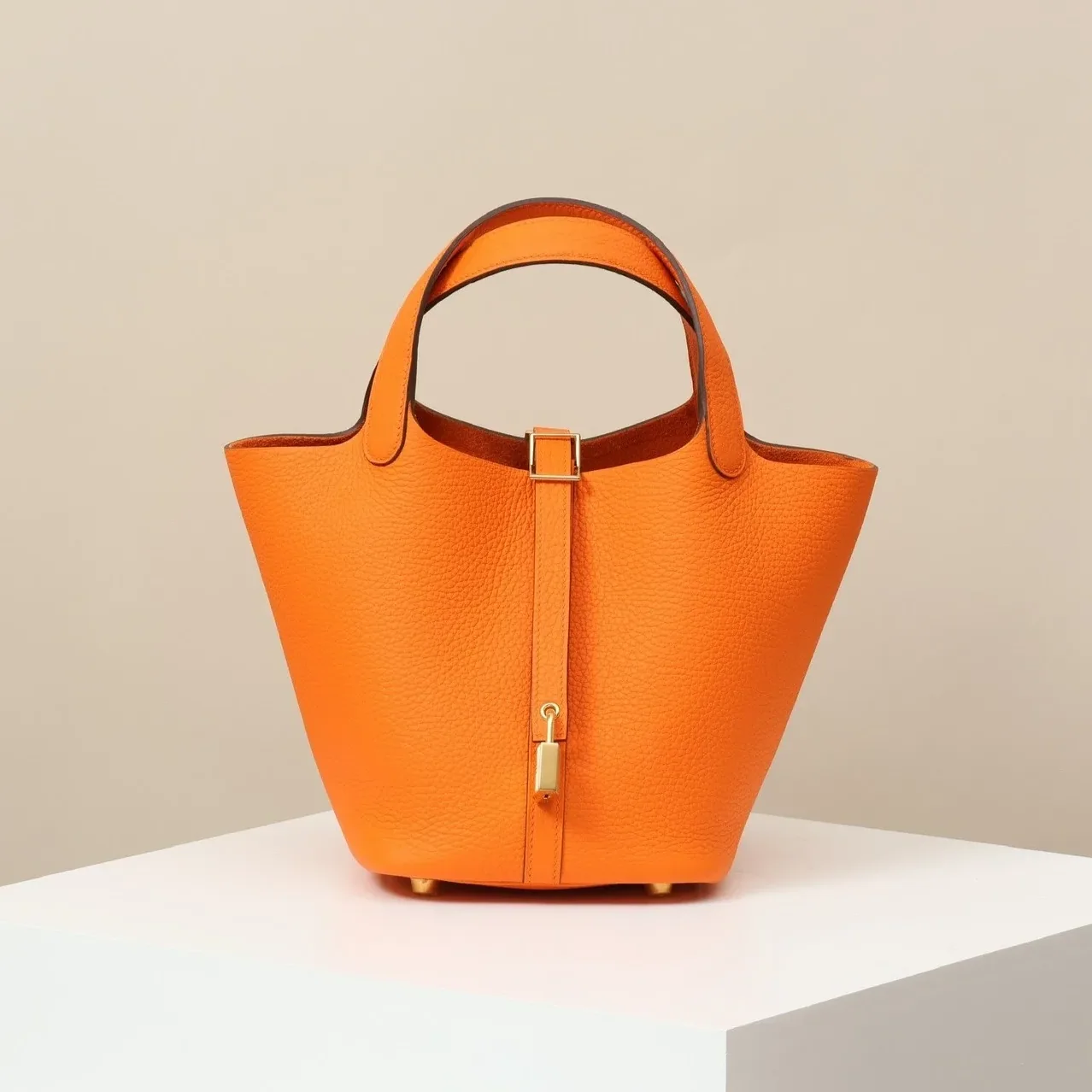 Hermes Picotin Lock 18 Bag Orange /