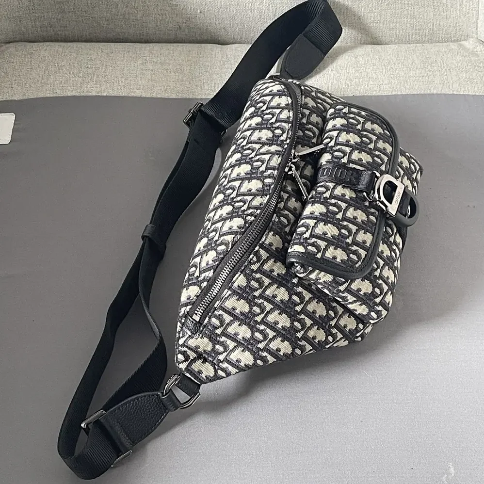 Dior Dior 8 Belt Bag Beige and Black Dior Oblique Jacquard for Men
