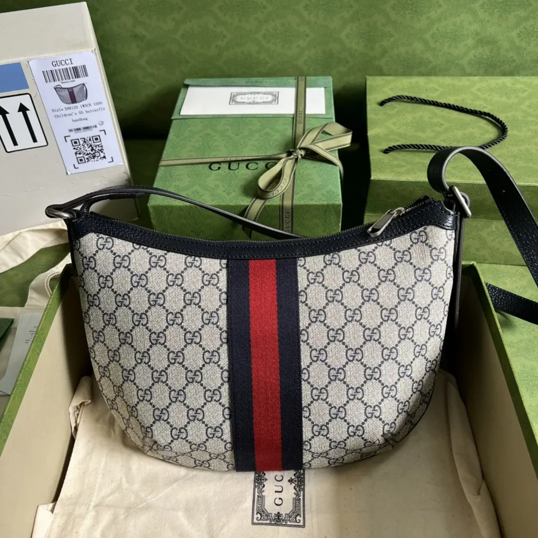 Gucci Ophidia GG Small Shoulder Bag Beige And Blue GG Supreme Canvas / Gucci Ophidia GG Small Shoulder Bag Beige And Blue GG Supreme Canvas /