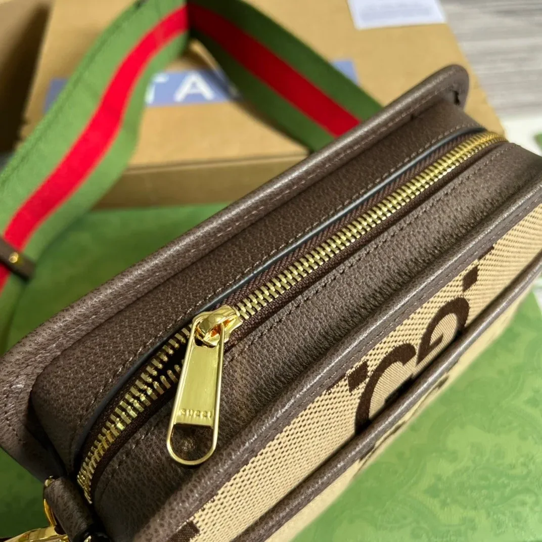 Gucci Jumbo GG Mini Bag Camel And Ebony Jumbo GG Canvas / Gucci Jumbo GG Mini Bag Camel And Ebony Jumbo GG Canvas /