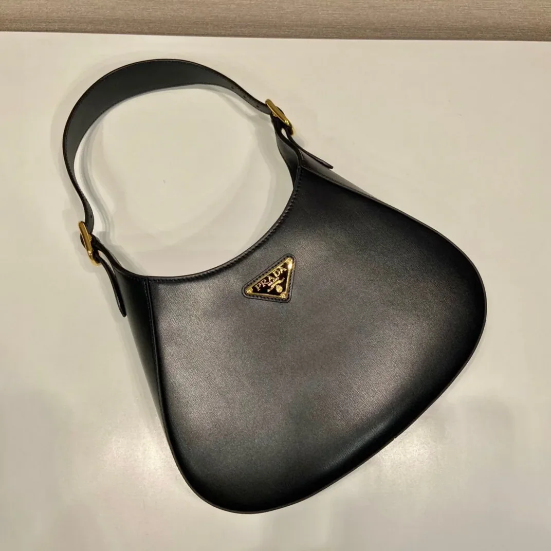 Prada Cleo Brushed Shoulder Bag In Black For Women10. / Prada Cleo Brushed Shoulder Bag In Black For Women10. /