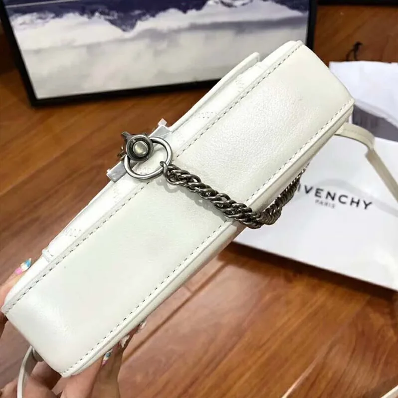 Givenchy Mini Pocket Bag in Diamond Quilted Leather for Women in White Givenchy Mini Pocket Bag in Diamond Quilted Leather for Women in White