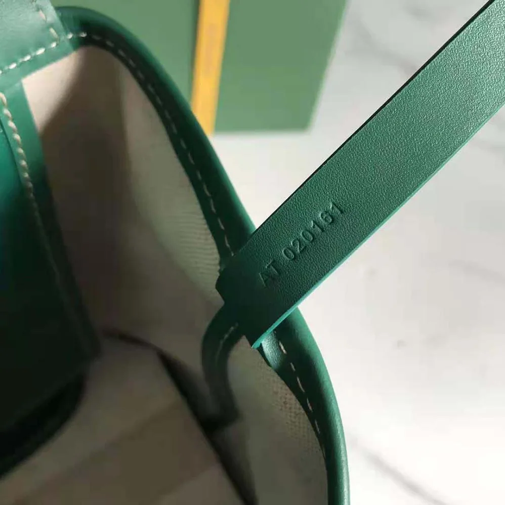 Goyard Bellechasse Biaude PM Bag for Women in Green Goyard Bellechasse Biaude PM Bag for Women in Green