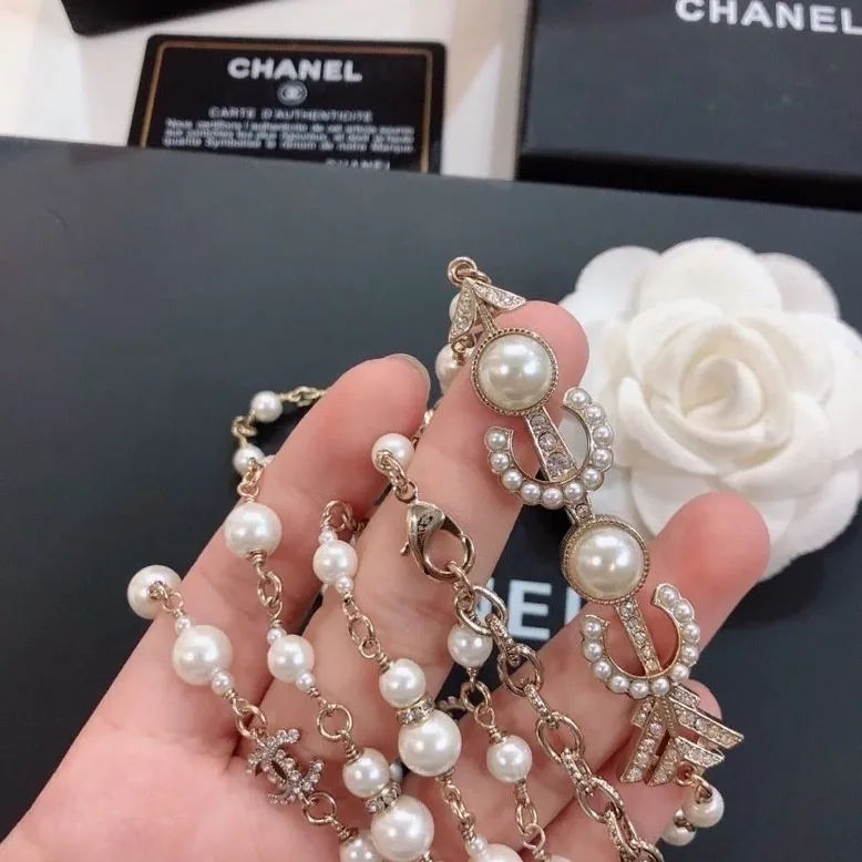 Chanel Accessories Pearl Necklace Logo CC Gold Tone Chanel Accessories Pearl Necklace Logo CC Gold Tone