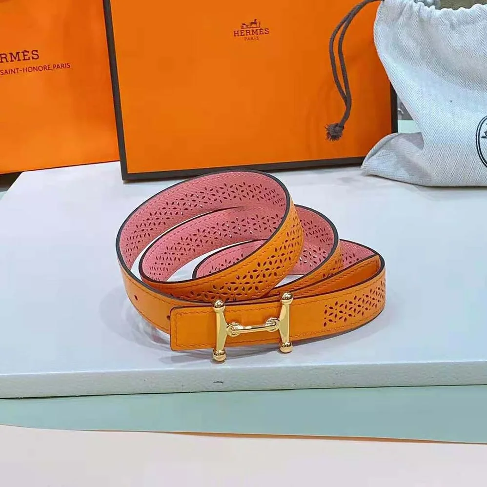 Hermes Mors H Belt Buckle & Reversible Leather Strap 24 mm for Women in Orange