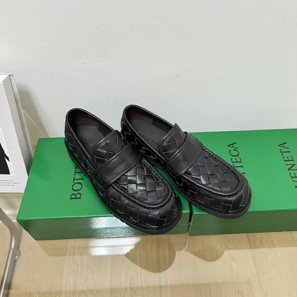 Bottega Veneta Haddock Loafer for Unisex in Black Bottega Veneta Haddock Loafer for Unisex in Black