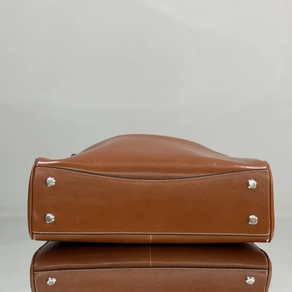 Balenciaga Rodeo Handbag Medium in Tan Cowboy Vegetable Tanned Lambskin Aged for Women in silver Hardware