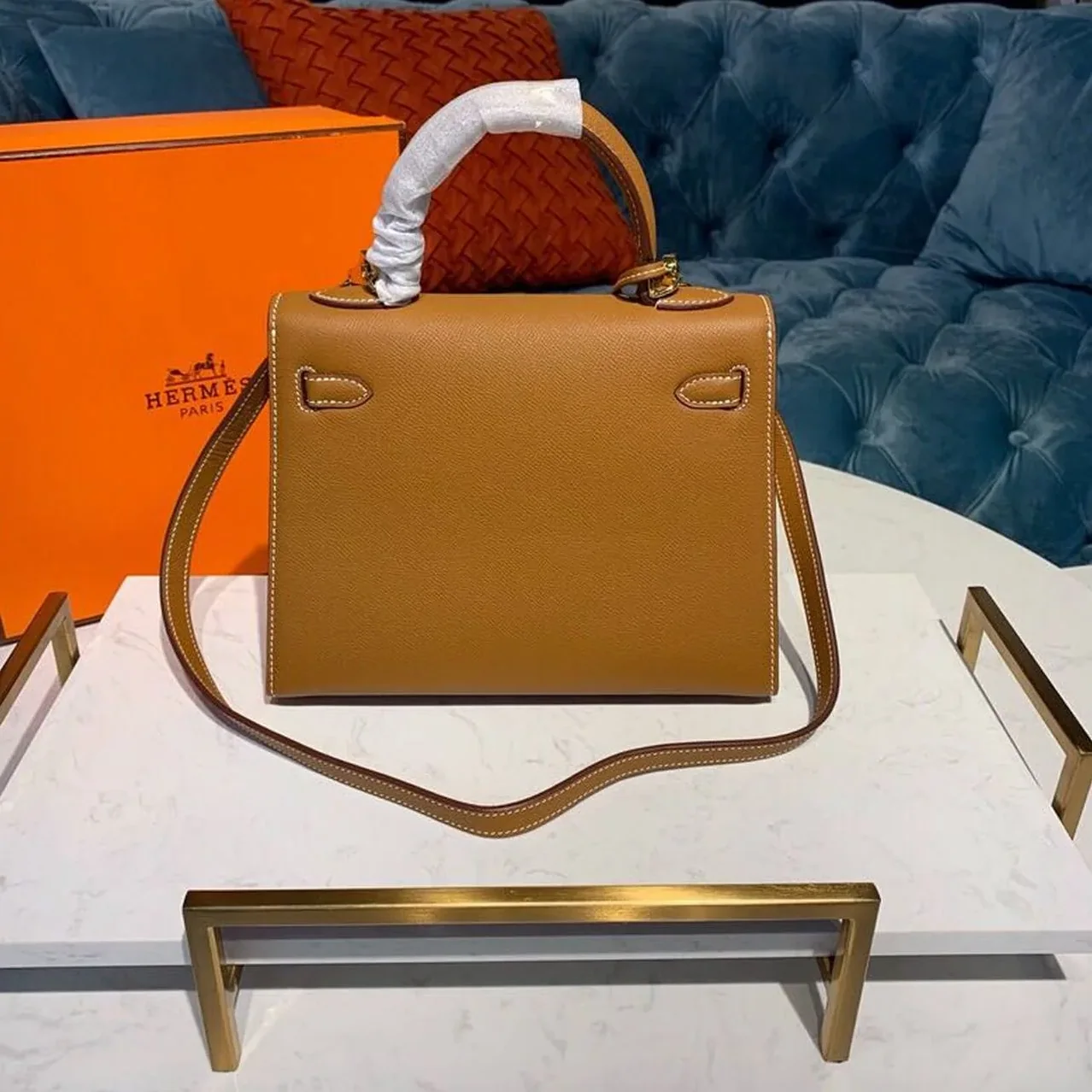 Hermes Kelly Gold Gold Toned Hardware / Hermes Kelly Gold Gold Toned Hardware /