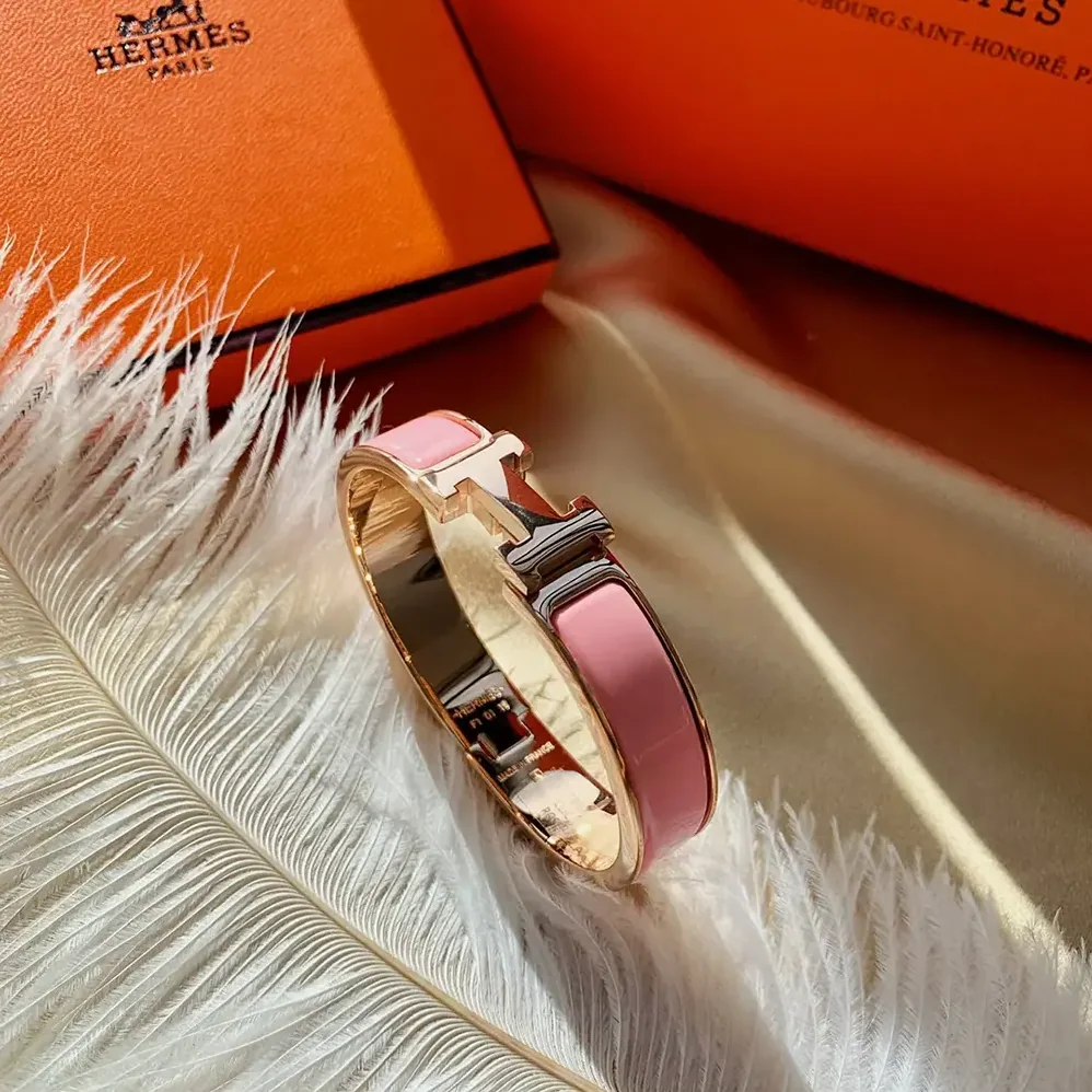 Hermes Clic H Bracelet for Unisex in Pink