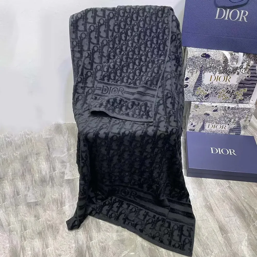 Dior Bath Towel Dior Oblique Jacquard Dior Bath Towel Dior Oblique Jacquard