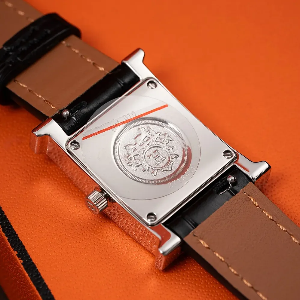 Hermes Heure H Watch Mini Model 21 mm for Women in Silver