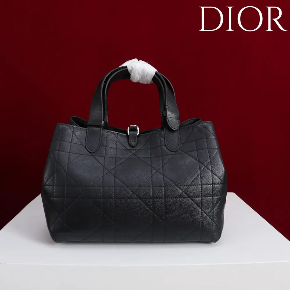 Dior Medium Dior Toujours Bag Black Flat Macrocannage Calfskin for Women