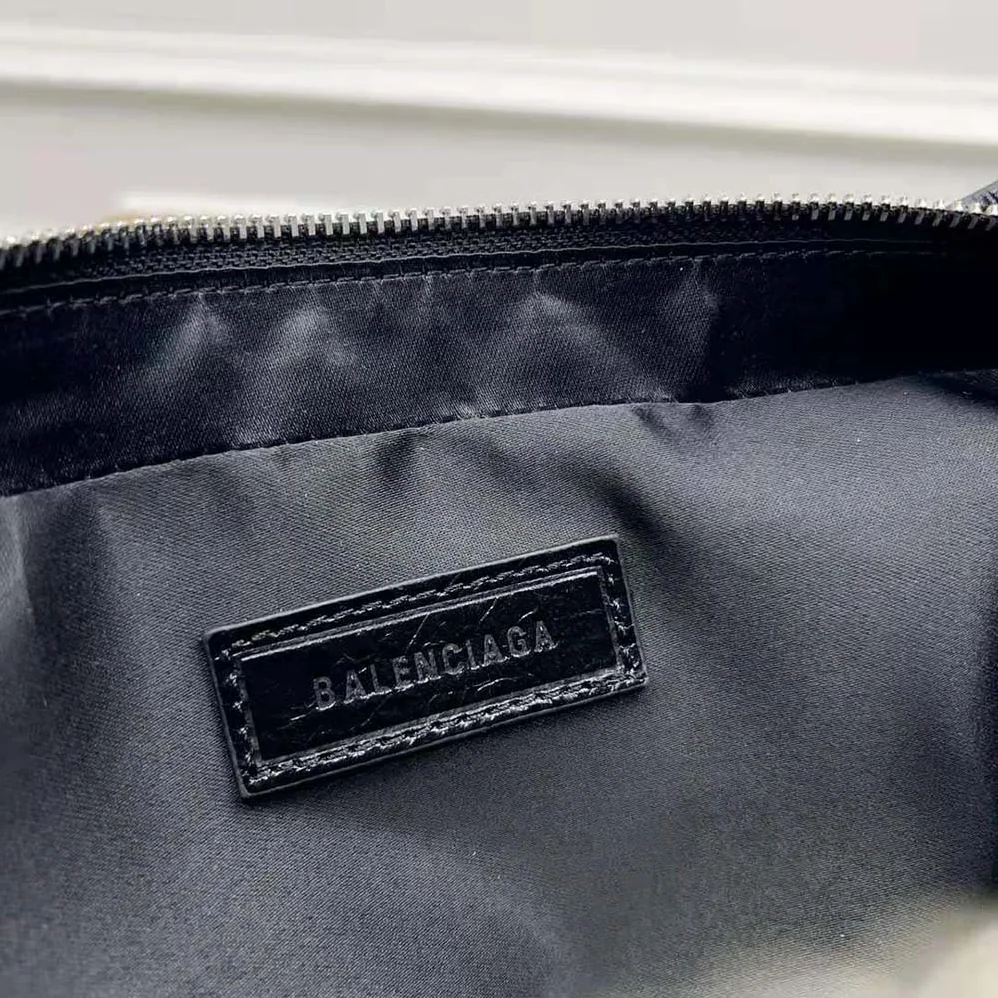 Balenciaga Raver Medium Bag With Handle in Black for Women Balenciaga Raver Medium Bag With Handle in Black for Women