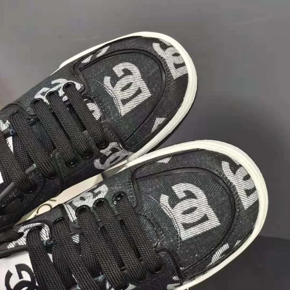 Dolce Gabbana D&G New Roma Sneakers with Denim Logo for Men Dolce Gabbana D&G New Roma Sneakers with Denim Logo for Men