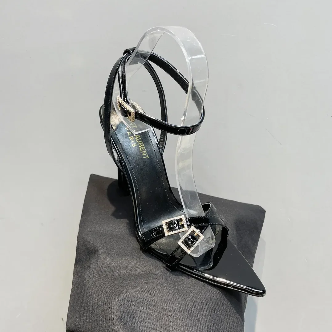 Saint Laurent Lila Sandals In Patent Black