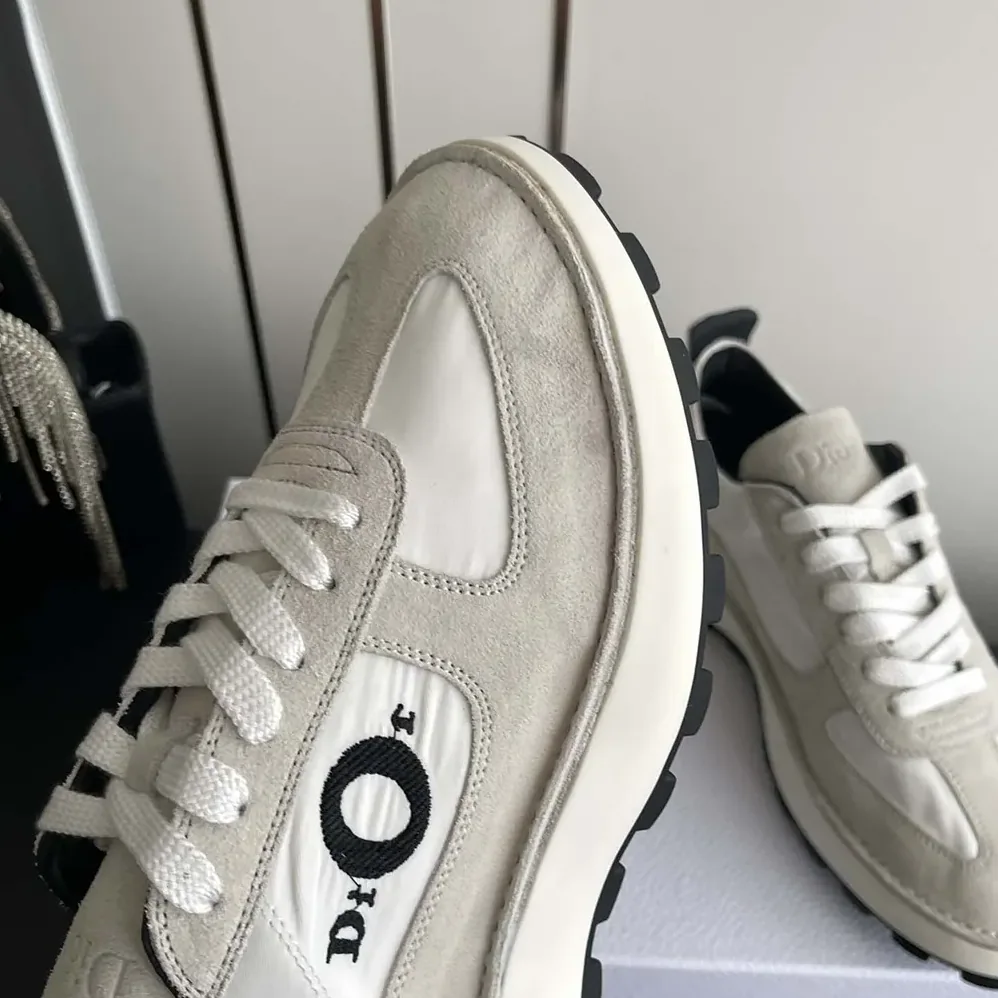 Dior Squash Sneaker Dior Gray Suede Calfskin and White Technical Fabric for Unisex