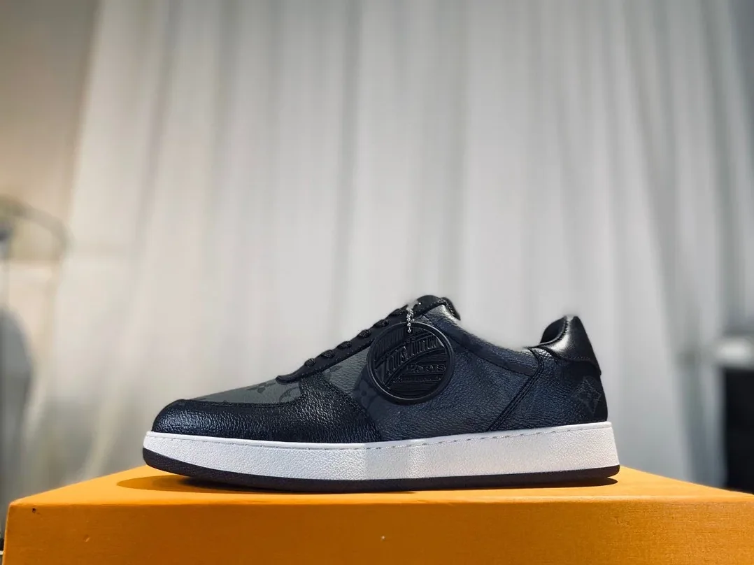 Louis Vuitton Rivoli Sneaker Black LV 1A8EB5
