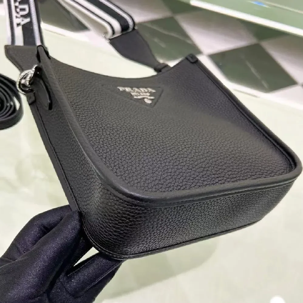 Prada Leather Mini Shoulder Bag for Unisex in Black Prada Leather Mini Shoulder Bag for Unisex in Black