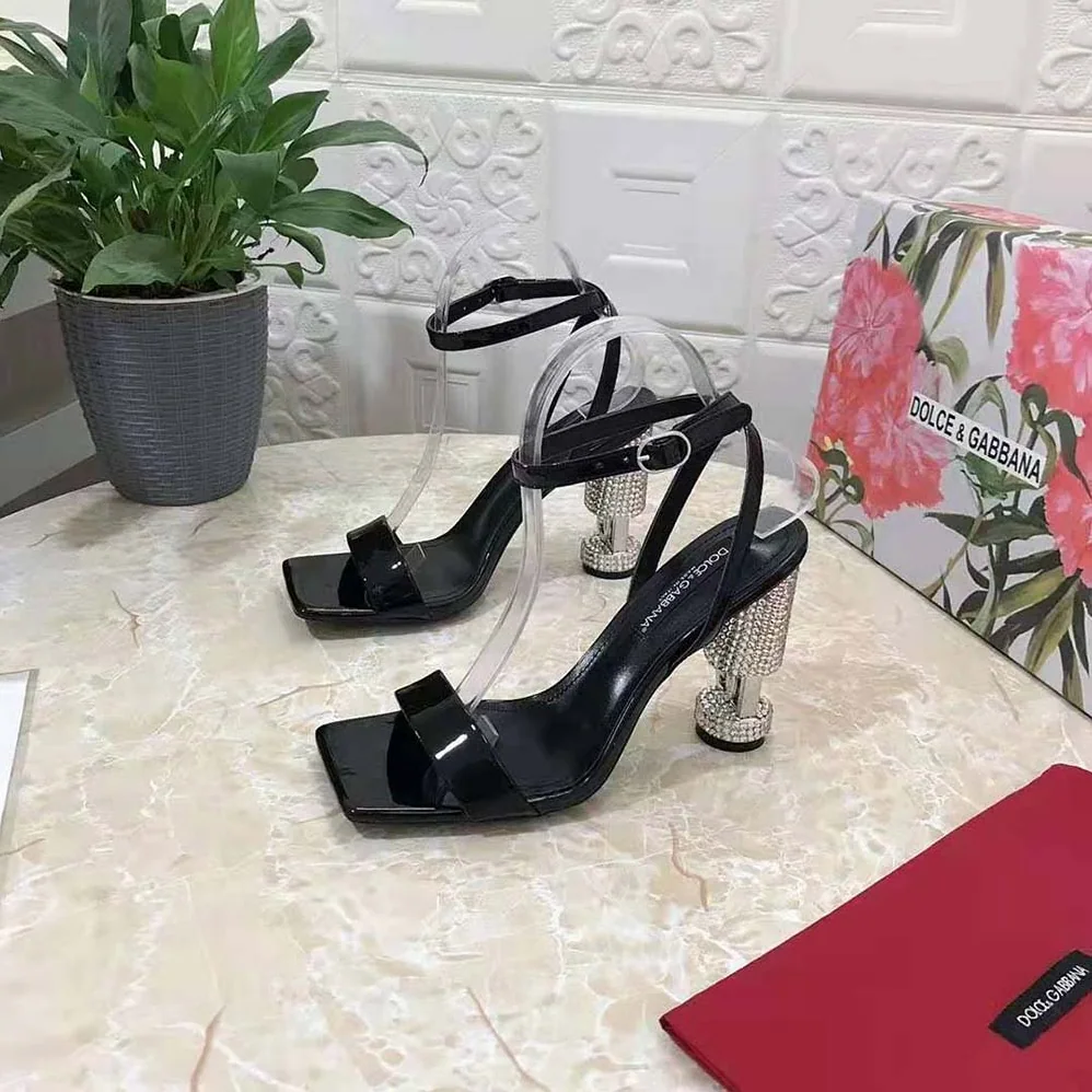 Dolce Gabbana D&G Polished Calfskin Pumps for Women Dolce Gabbana D&G Polished Calfskin Pumps for Women