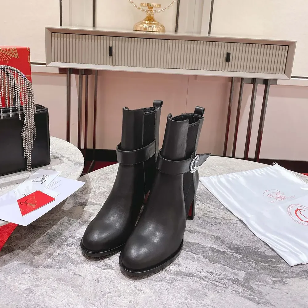 Christian Louboutin CL Chelsea Lug 100 mm Low Boots Calf Leather for Women in Black