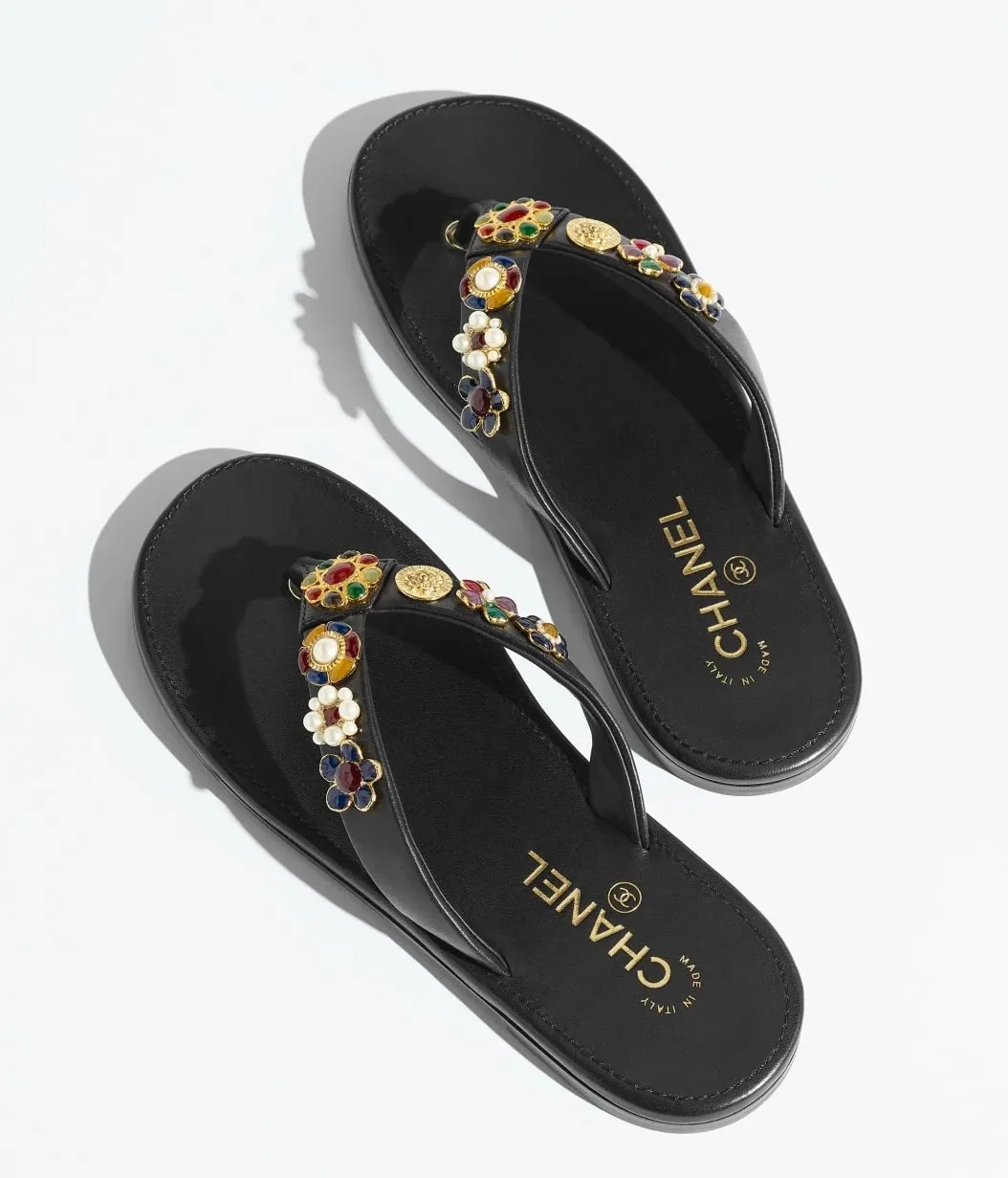 Chanel Thongs Black