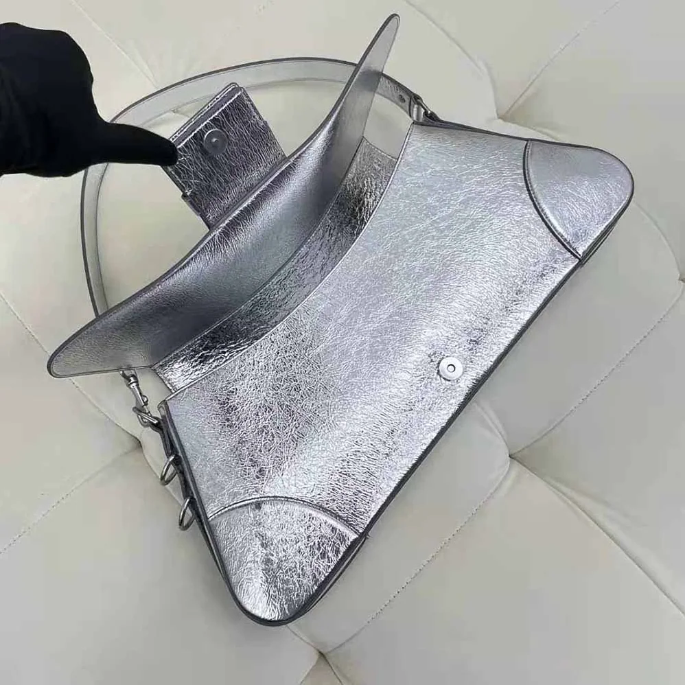 Balenciaga Lindsay Small Shoulder Bag with Strap Pleated Mirror Effect for Women in Silver Balenciaga Lindsay Small Shoulder Bag with Strap Pleated Mirror Effect for Women in Silver