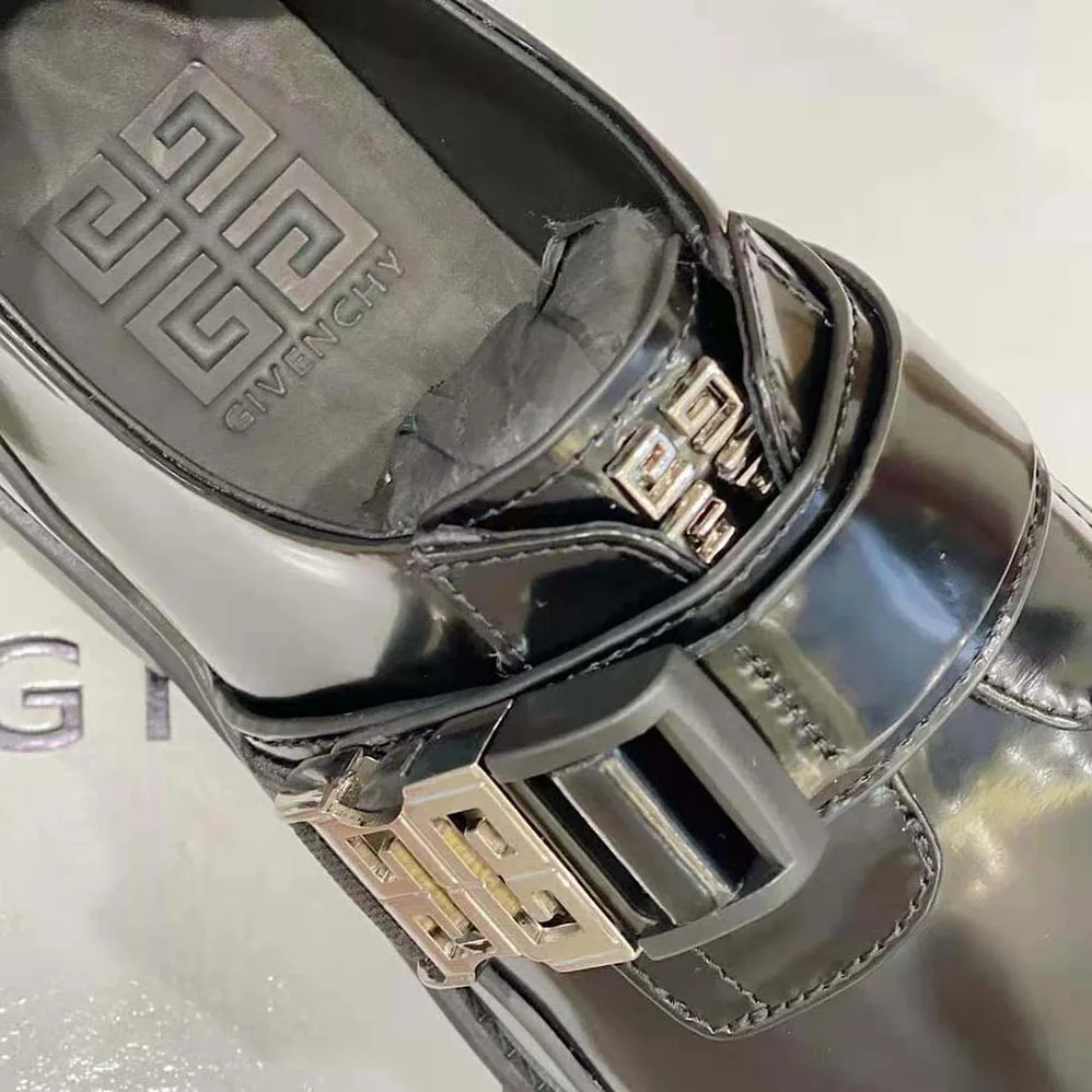 Givenchy Terra Derbies in Leather for Men in Black