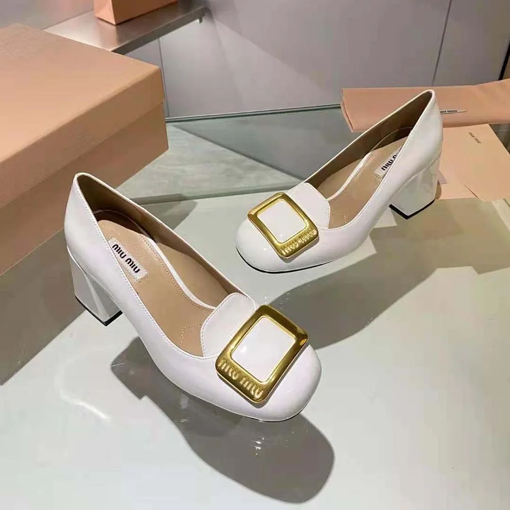 Miu Miu Patent Leather Pumps in 65 mm Heel Height for Women in White Miu Miu Patent Leather Pumps in 65 mm Heel Height for Women in White