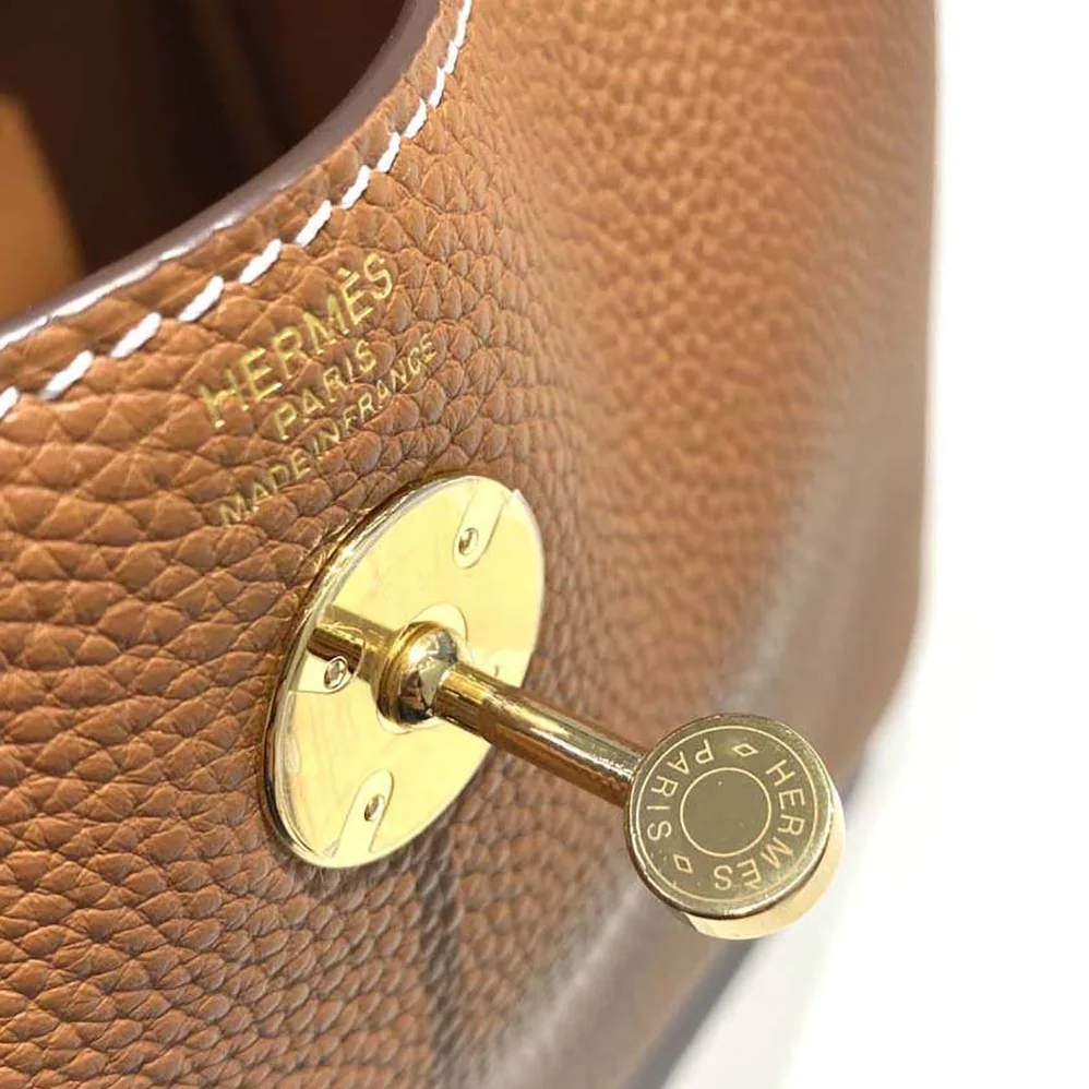 Hermes Lindy 26 in Clemence Leather for Women in Brown Hermes Lindy 26 in Clemence Leather for Women in Brown