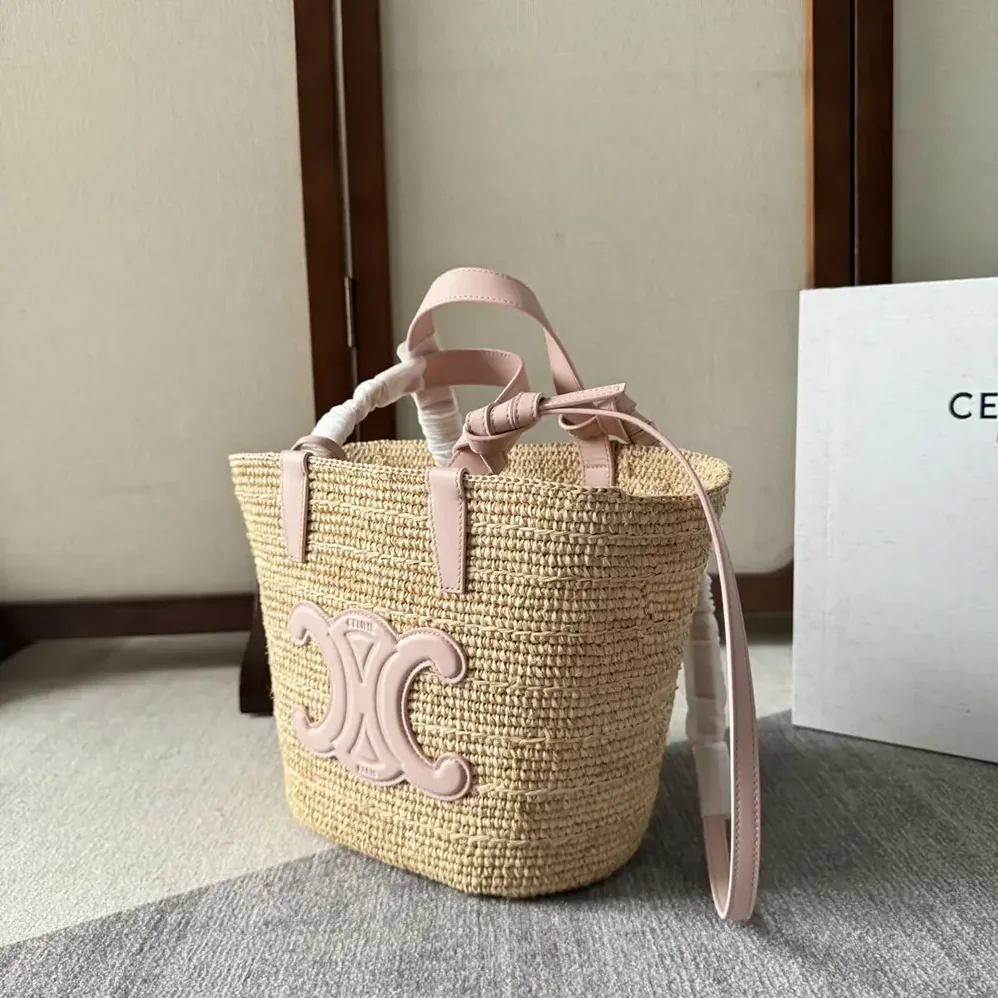 Celine Teen Supple Celine Classic Panier in Raffia and Calfskin for Women in Pink Celine Teen Supple Celine Classic Panier in Raffia and Calfskin for Women in Pink