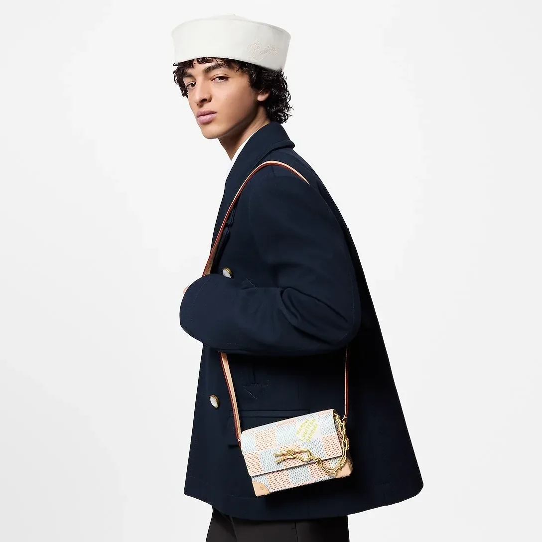 Louis Vuitton Steamer Wearable Wallet Bag White / Louis Vuitton Steamer Wearable Wallet Bag White /