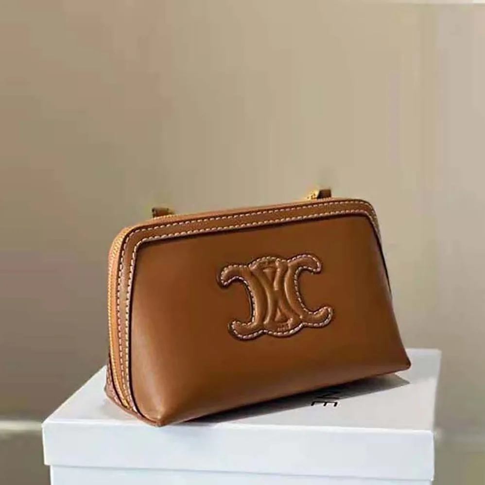 Celine Clutch on Chain Cuir Triomphe in Smooth Calfskin for Women Celine Clutch on Chain Cuir Triomphe in Smooth Calfskin for Women