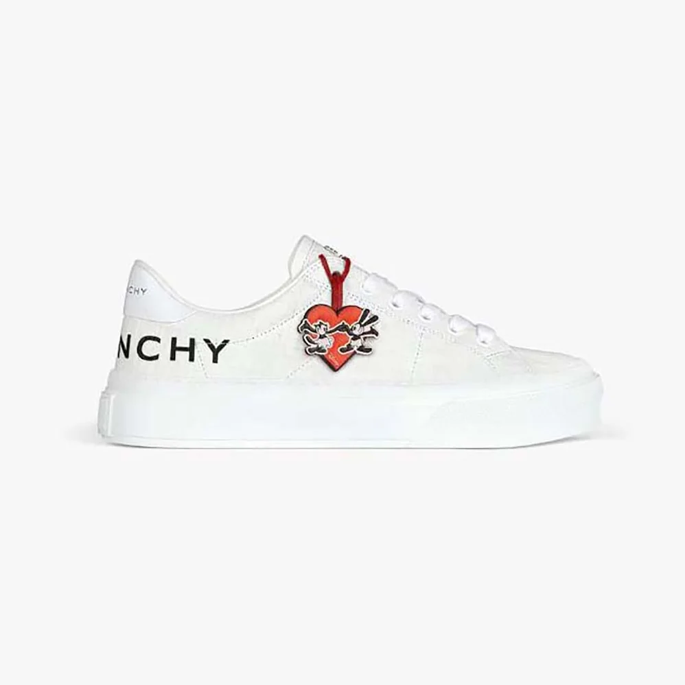 Givenchy City Sport Oswald Sneakers in Leather for Unisex in White Givenchy City Sport Oswald Sneakers in Leather for Unisex in White