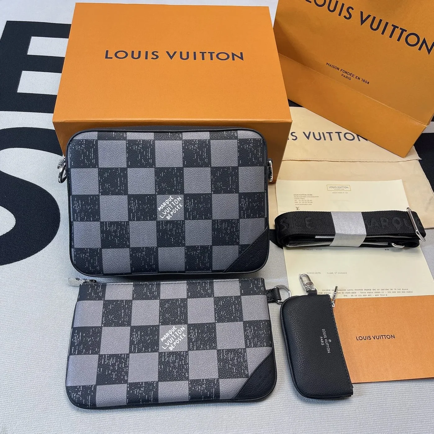 Louis Vuitton Trio Messenger Damier Graphite Louis Vuitton Trio Messenger Damier Graphite