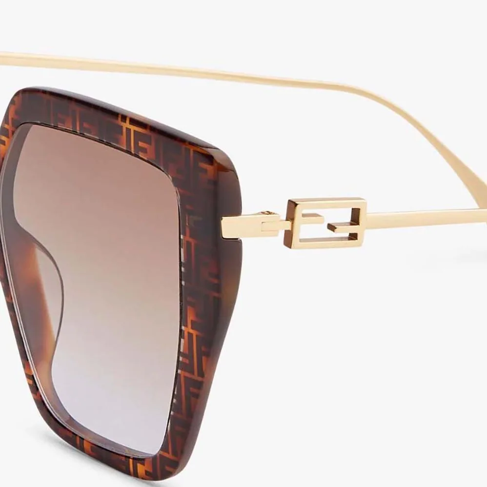 Fendi Baguette FF Havana Acetate and Metal Sunglasses for Unisex Fendi Baguette FF Havana Acetate and Metal Sunglasses for Unisex
