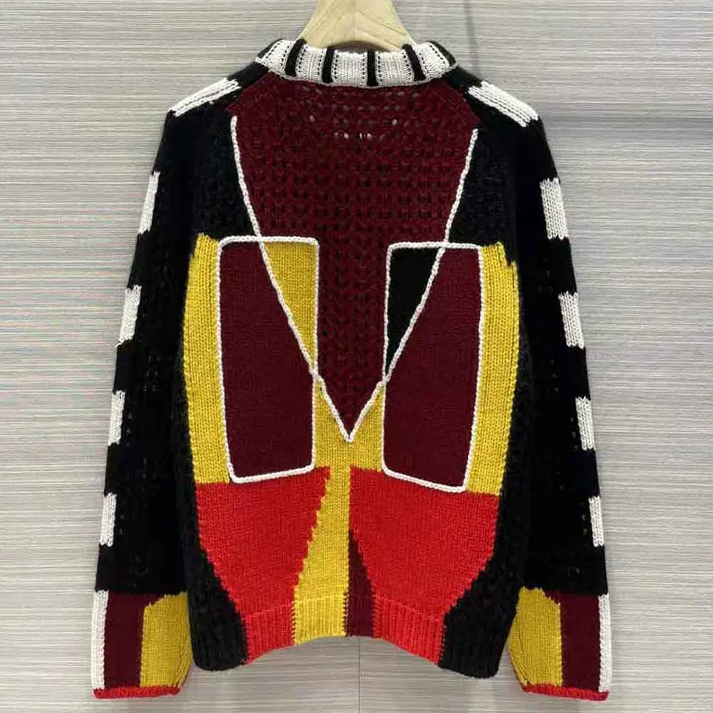 Chloe Graphic Knit Sweater for Women in Black