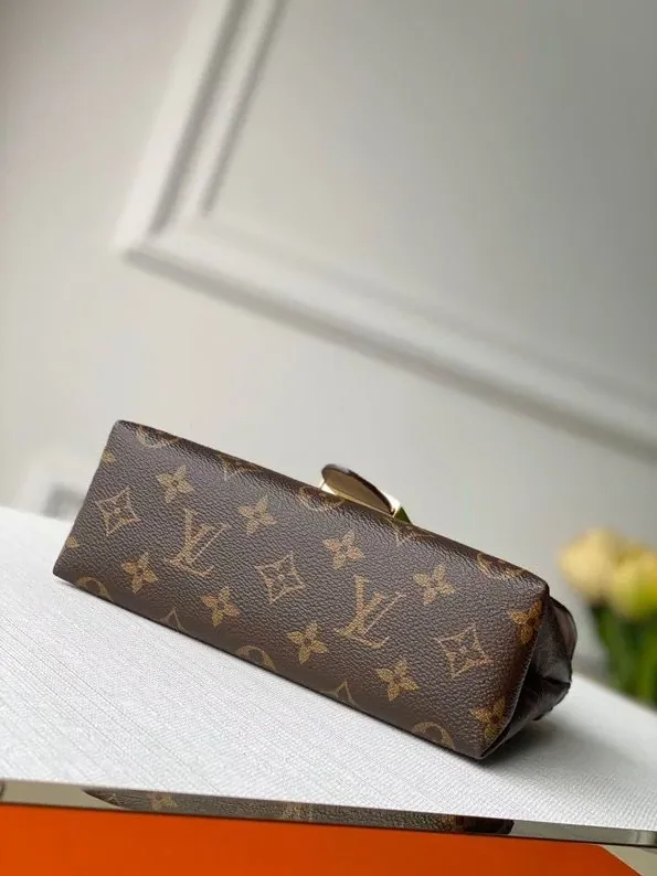 Louis Vuitton Locky BB Monogram Canvas Rose Poudre Pink Louis Vuitton Locky BB Monogram Canvas Rose Poudre Pink