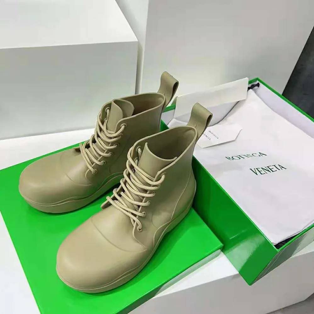 Bottega Veneta Puddle Lace-Up Ankle Boot for Unisex in Green