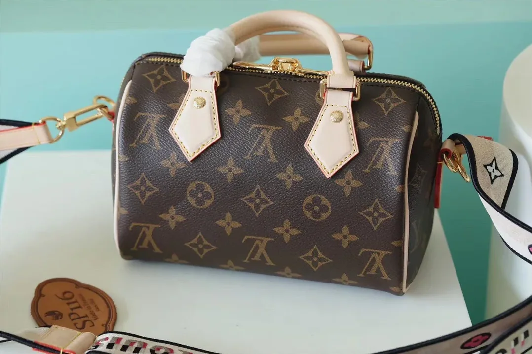Louis Vuitton Speedy Bandouliere 20 Top Handle Bag / Black Monogram Canvas Gold Hardware